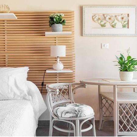 نا لي بين Chambre Et Table D'Hotes Villa Pomponette المظهر الخارجي الصورة