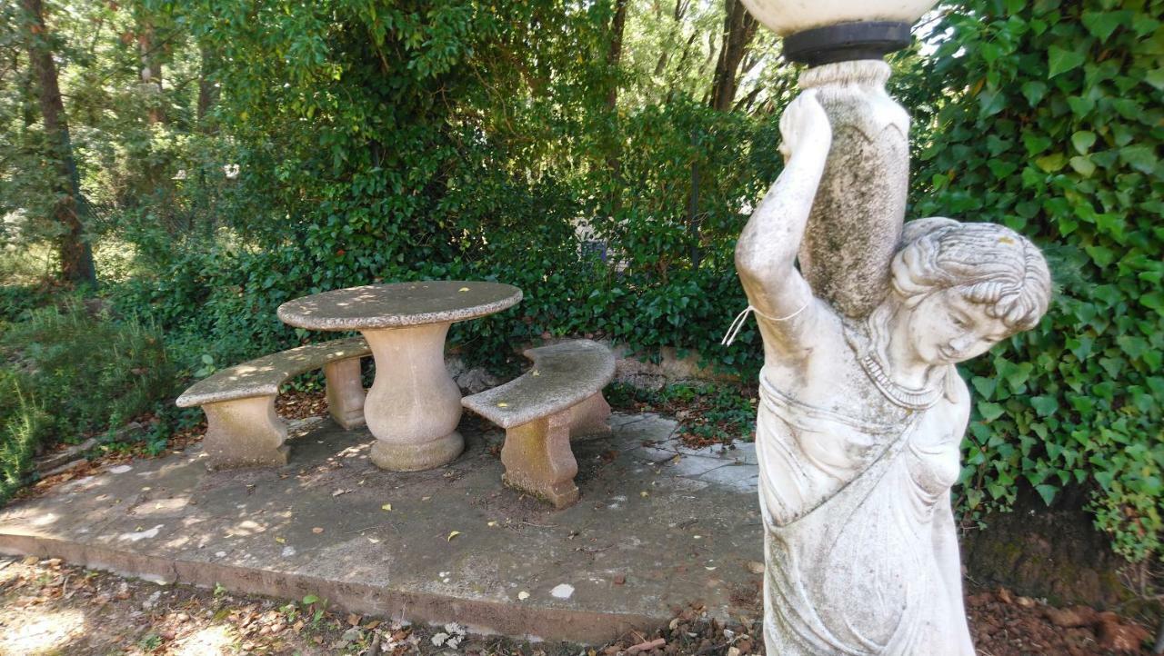 نا لي بين Chambre Et Table D'Hotes Villa Pomponette المظهر الخارجي الصورة