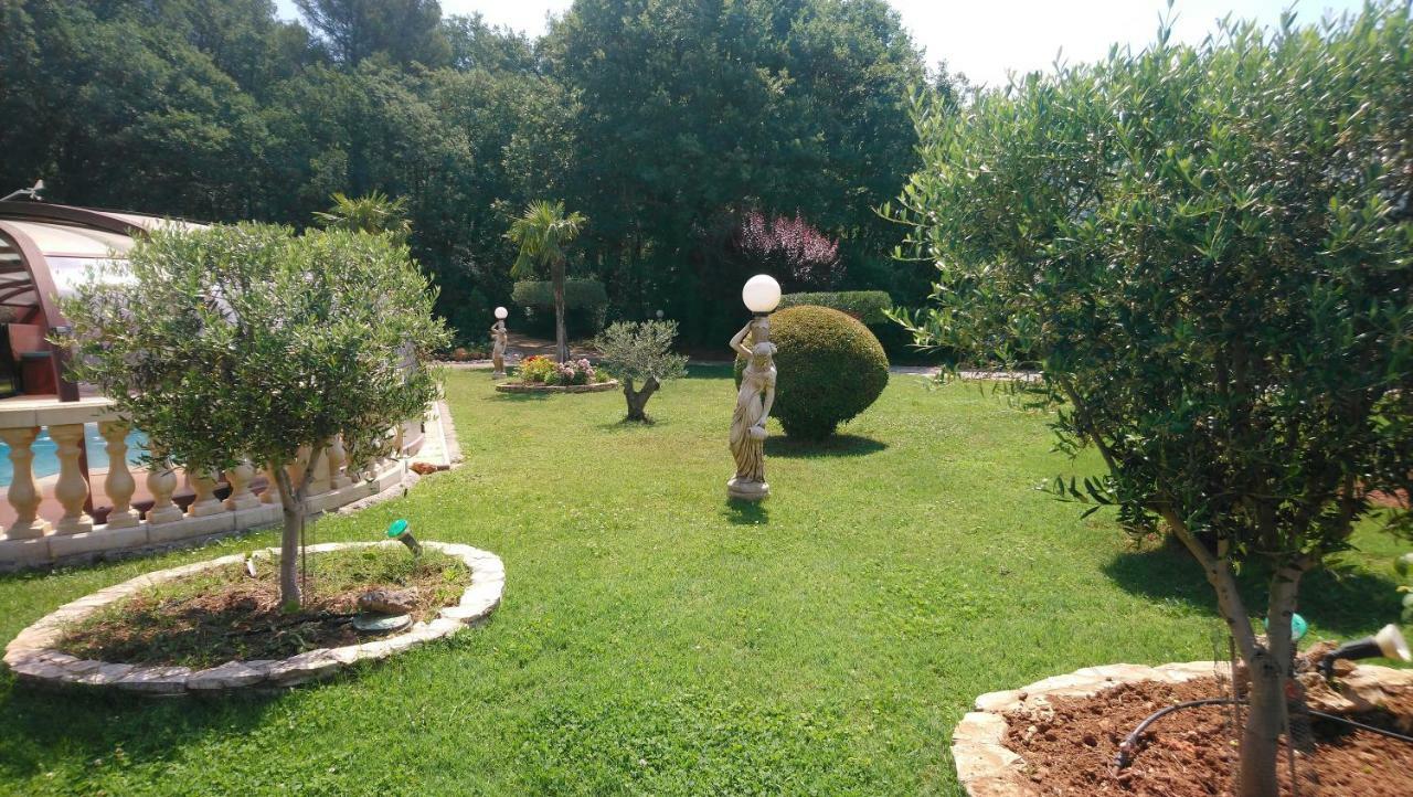 نا لي بين Chambre Et Table D'Hotes Villa Pomponette المظهر الخارجي الصورة