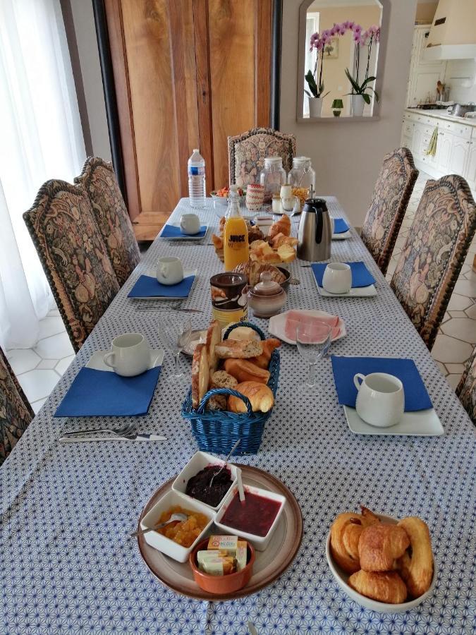 نا لي بين Chambre Et Table D'Hotes Villa Pomponette المظهر الخارجي الصورة